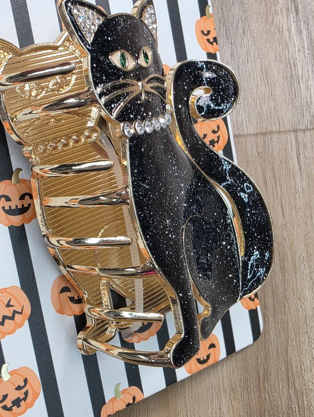 🔹️NWT Black Shimmery Rhinestone Cat Metal Claw Hair Clip